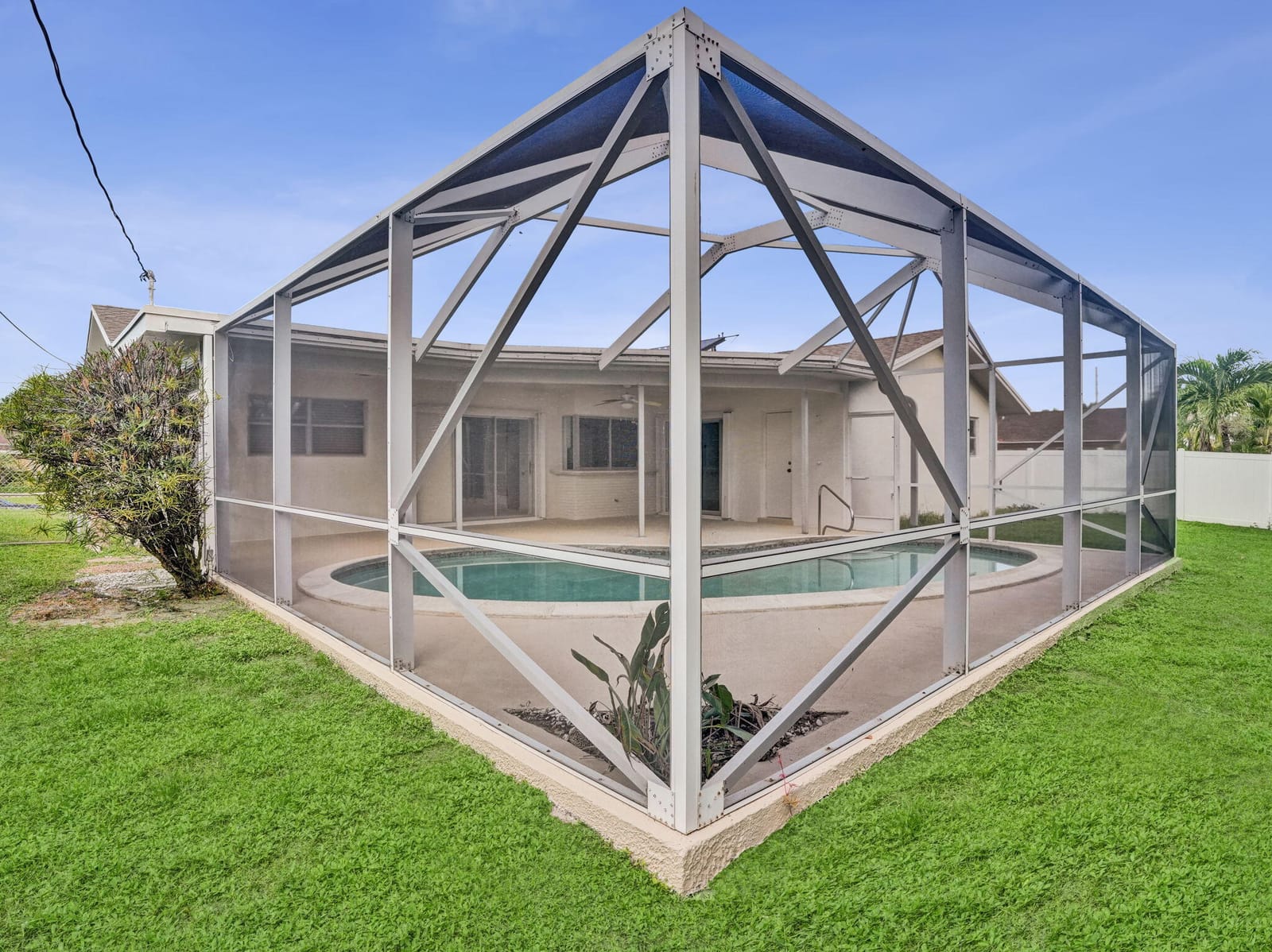 4850 NW 5TH Terrace — photo 8