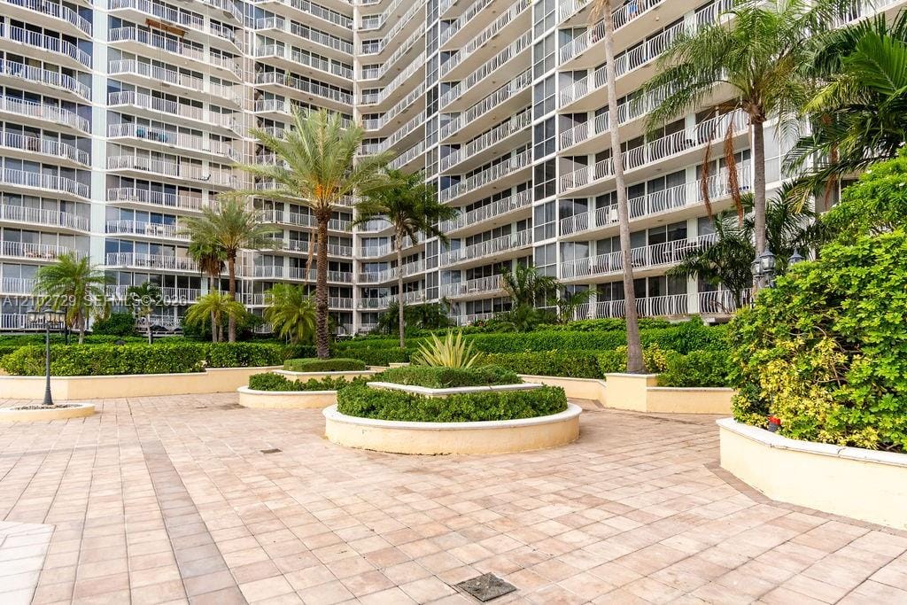 7601 E Treasure Drive PH124, North Bay Village, FL 33141 photo 25