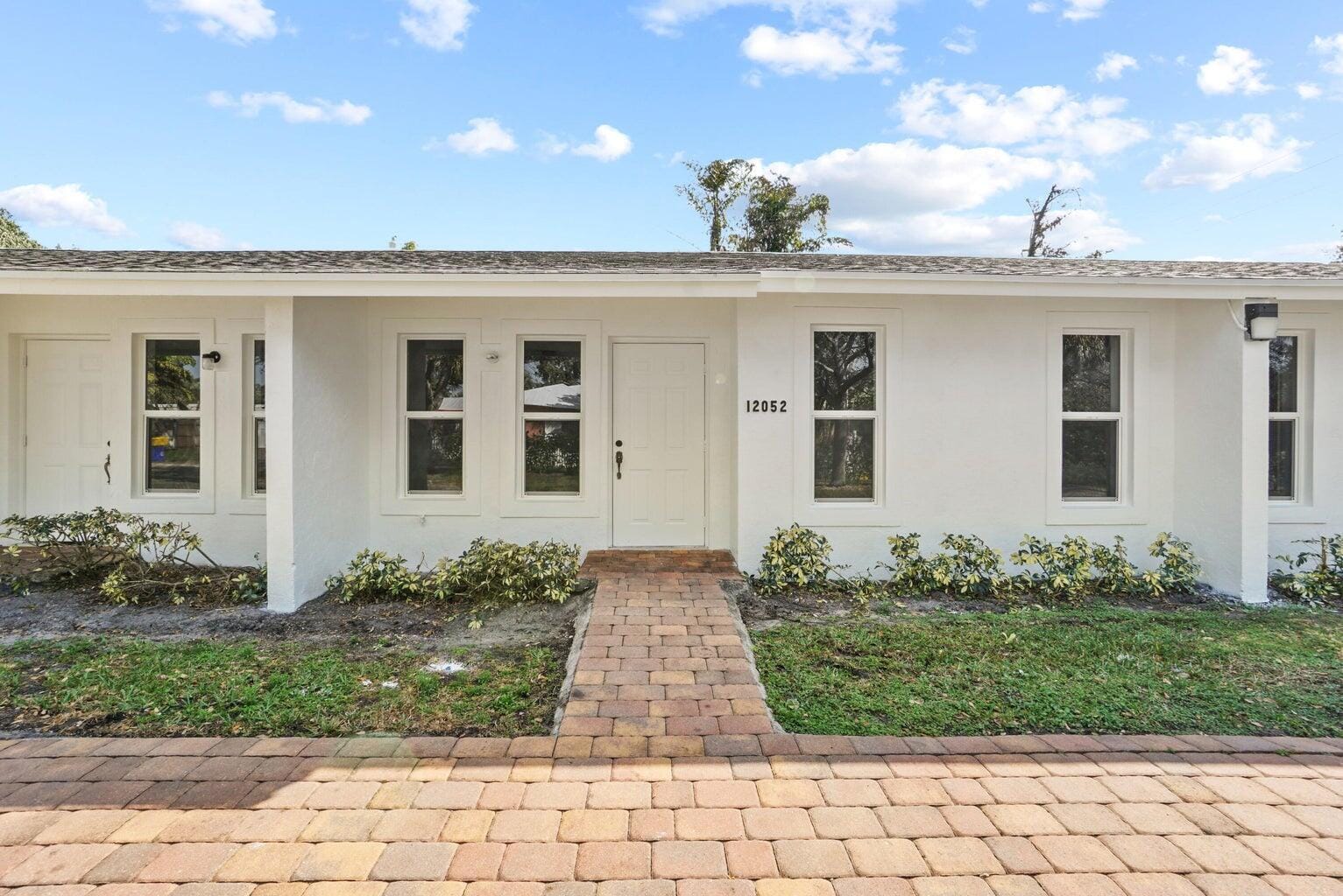1 bedroom home for sale at 12052 Ellison Wilson, North Palm Beach, FL 33408 — $1,800