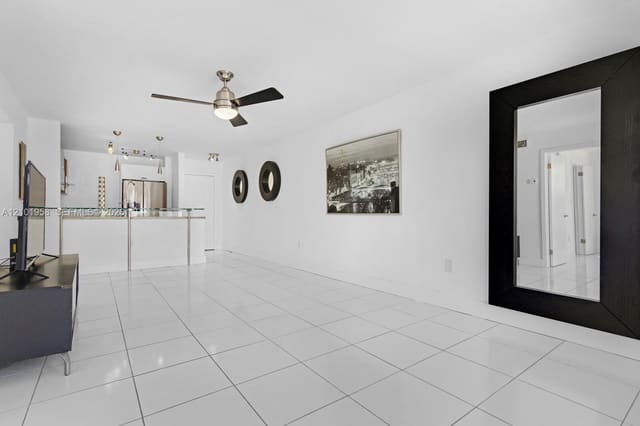 528 Meridian Avenue 505, Miami Beach, FL 33139