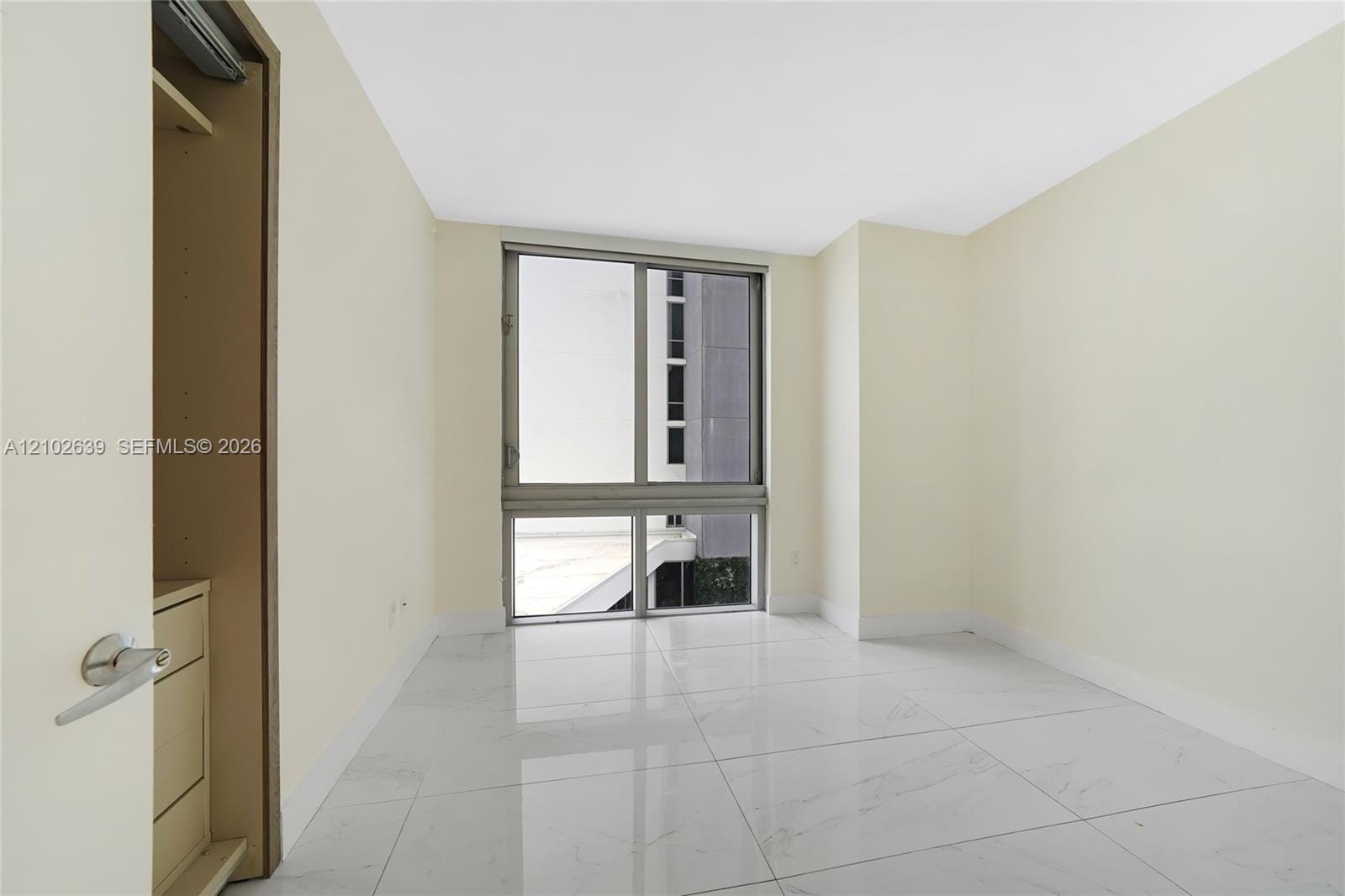 16385 Biscayne Boulevard 407, North Miami Beach, FL 33160 photo 16