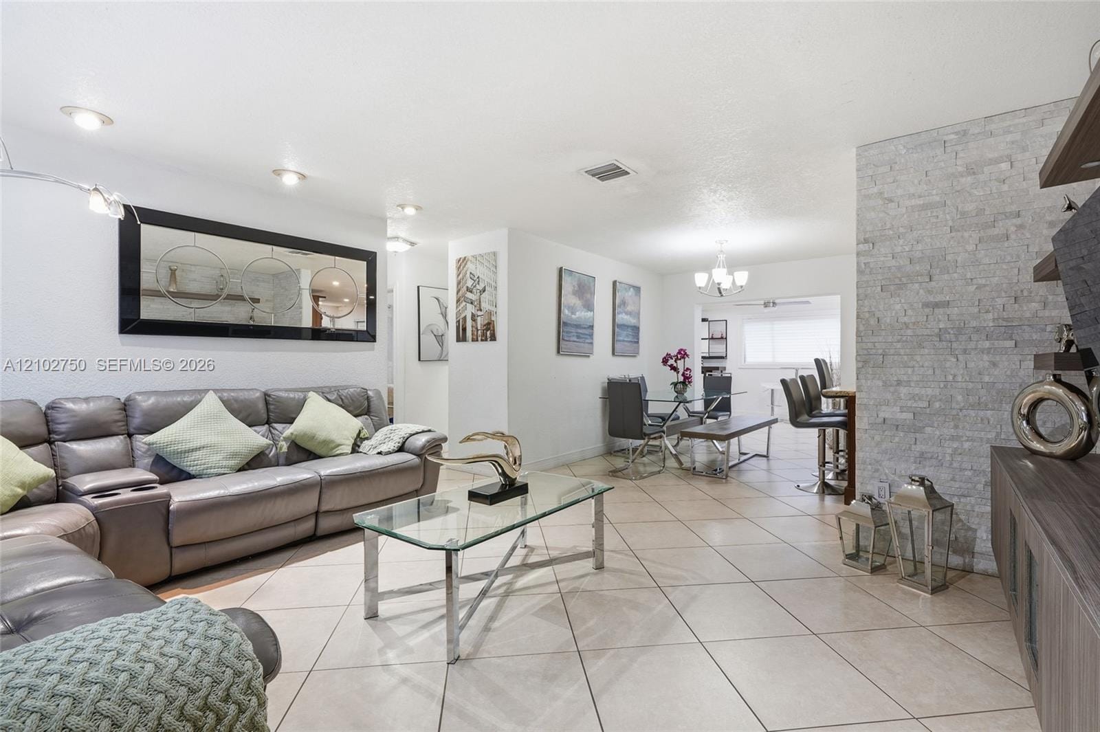 13996 Lake Lure Court, Miami Lakes, FL 33014 photo 3
