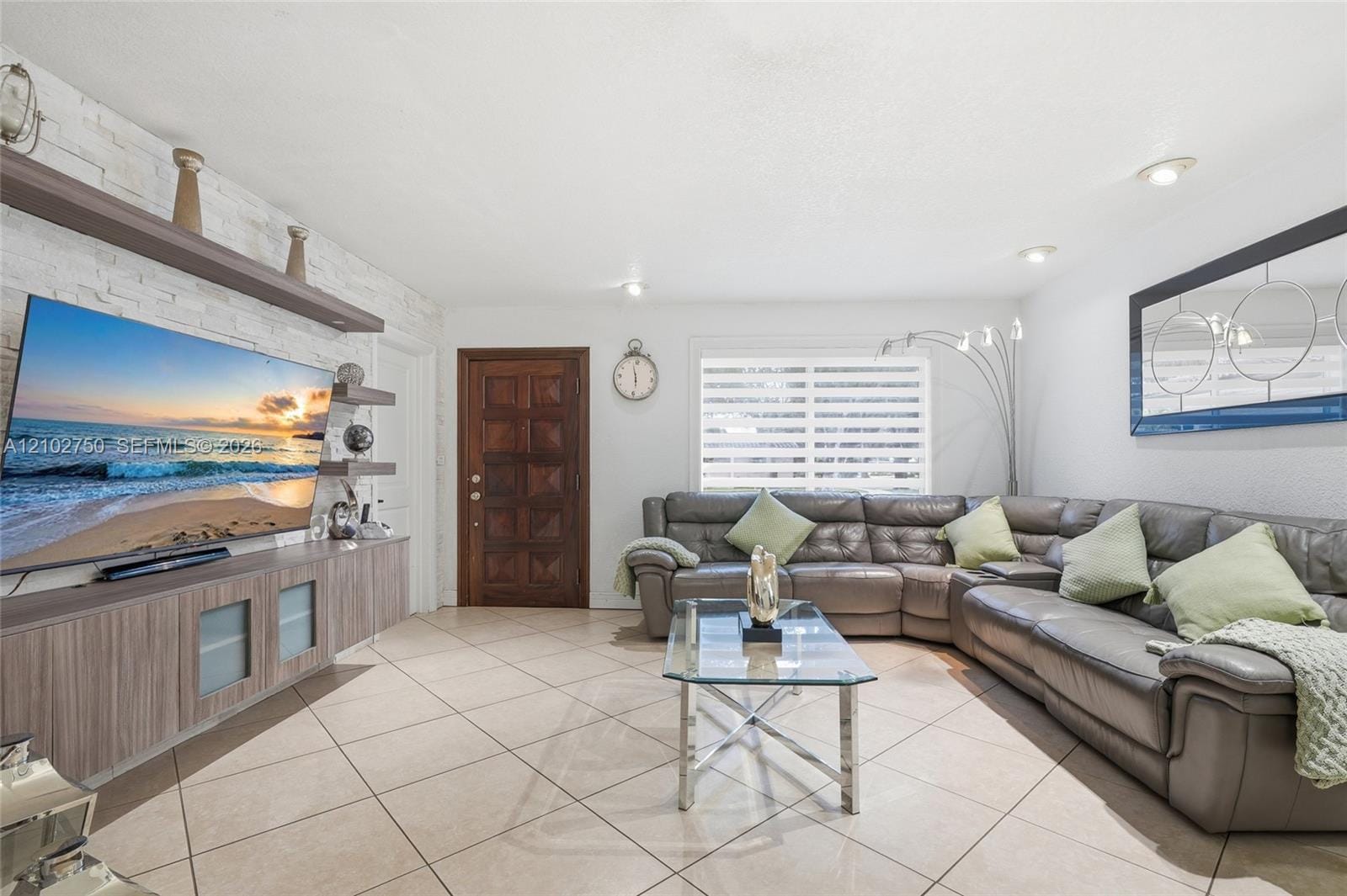 13996 Lake Lure Court, Miami Lakes, FL 33014 photo 5