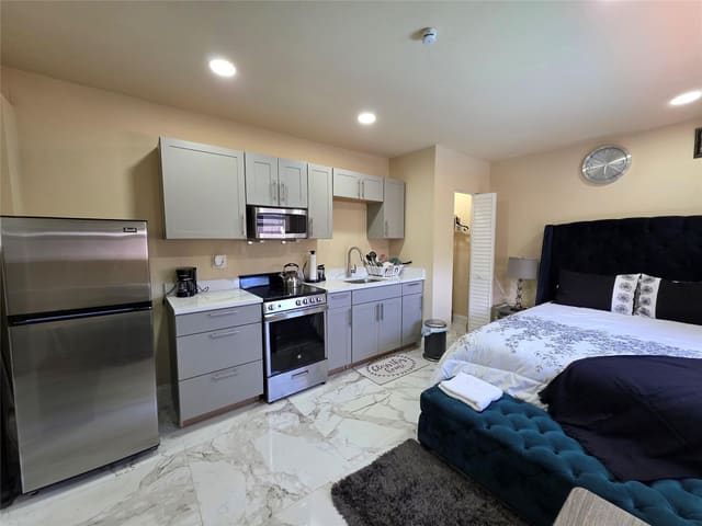 2310 NW 60TH Terrace, Sunrise, FL 33313