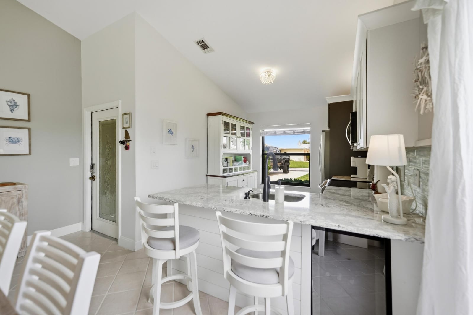 7655 SE SUGAR SAND Circle, Hobe Sound, FL 33455 photo 13