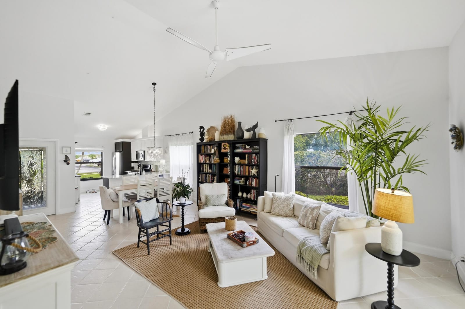 7655 SE SUGAR SAND Circle, Hobe Sound, FL 33455 photo 16