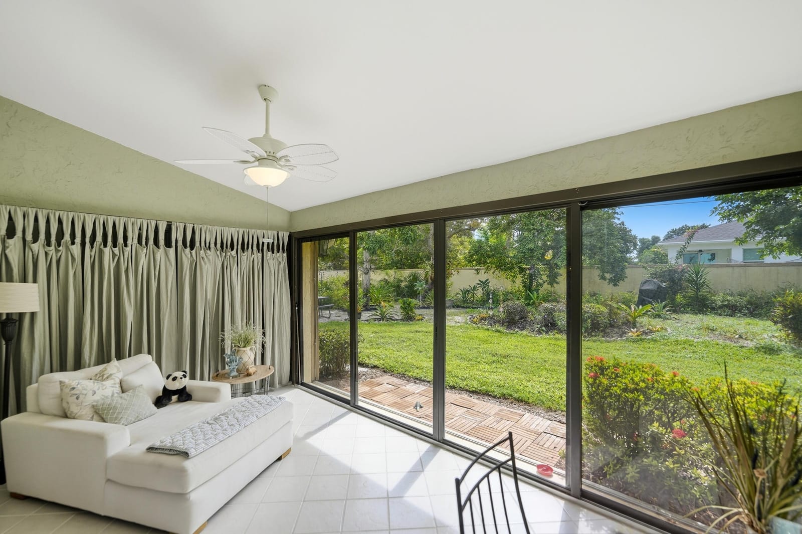 7655 SE SUGAR SAND Circle, Hobe Sound, FL 33455 photo 18