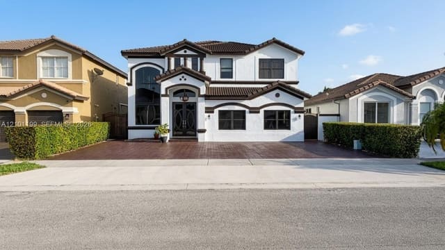 15350 SW 11 Street, Miami, FL 33178