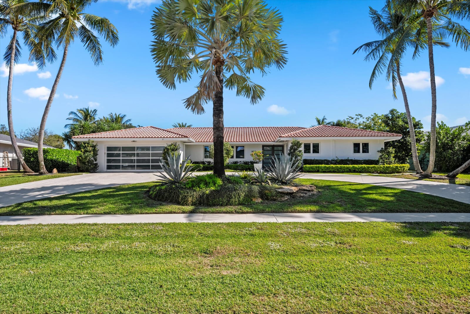 509 Greenway Drive, North Palm Beach, FL 33408 photo 3