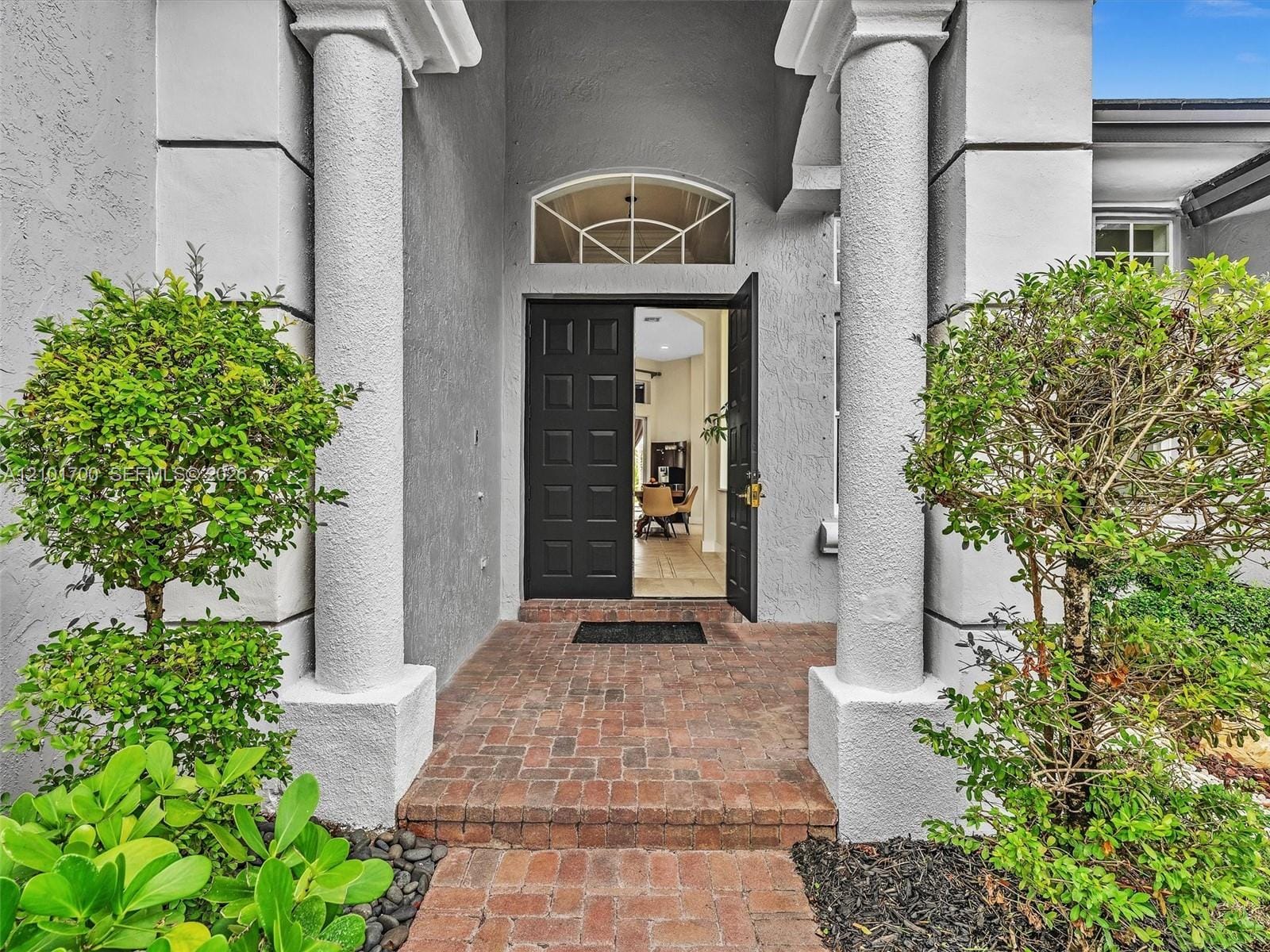 3000 SW 194th Terrace — photo 4
