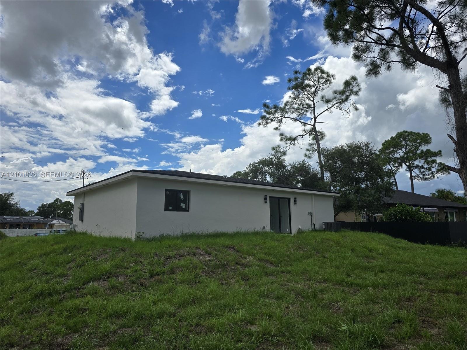 1031 E Hansen, Lehigh Acres, FL 33974 photo 19