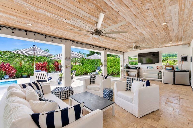 1020 SE 12th Terrace, Deerfield Beach, FL 33441 photo 13