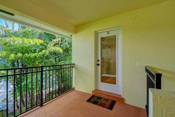 45 SE 7TH Avenue — photo 3