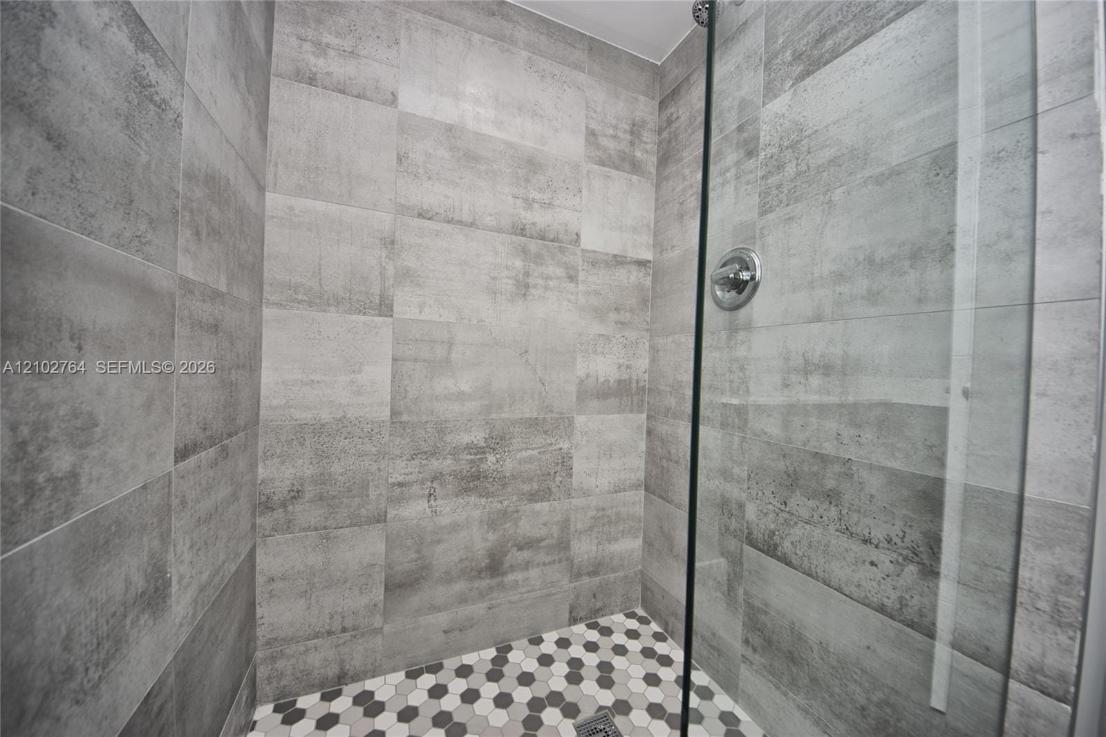1660 NE 191st Street 309-1, Miami, FL 33179 photo 15