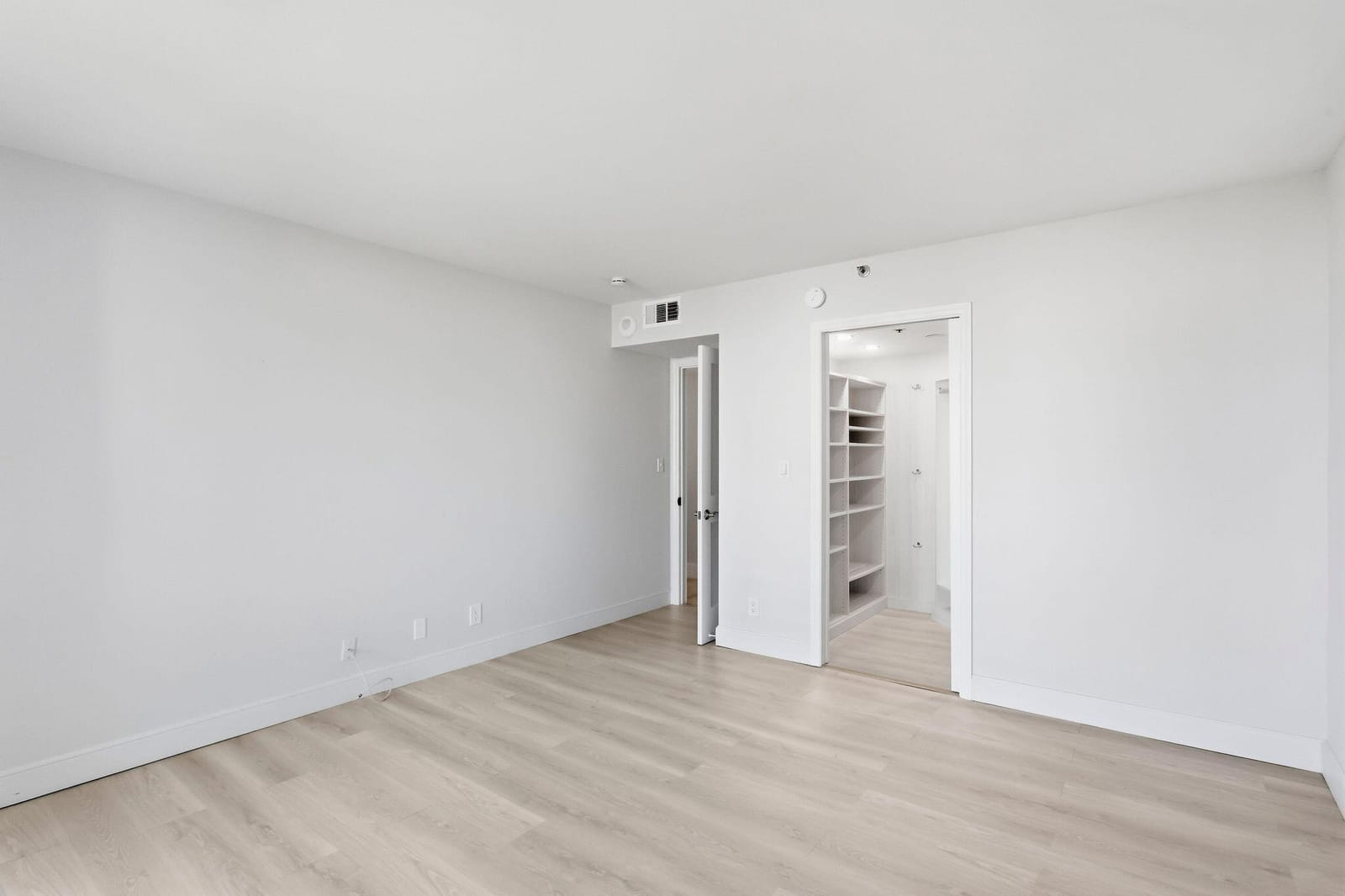 3450 S OCEAN Boulevard 905, Highland Beach, FL 33487 photo 23