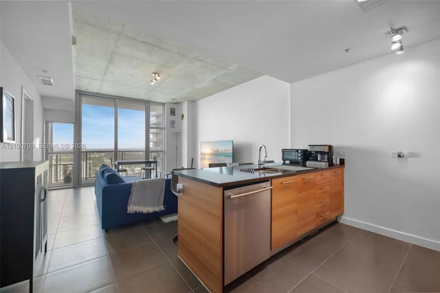 3301 NE 1st Avenue H2711, Miami, FL 33137
