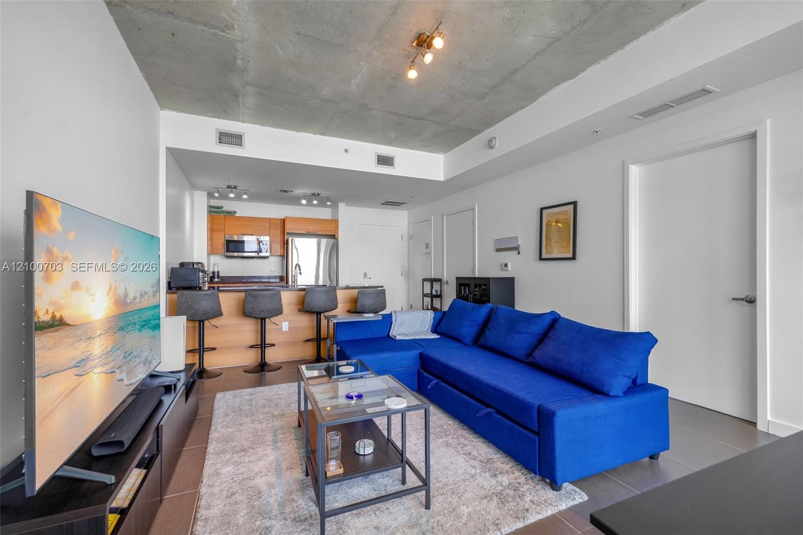 3301 NE 1st Avenue H2711 — photo 5