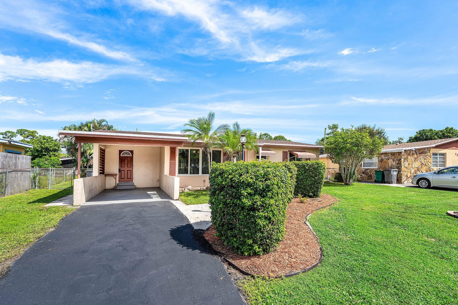 740 Caroline Avenue, West Palm Beach, FL 33413 photo 4