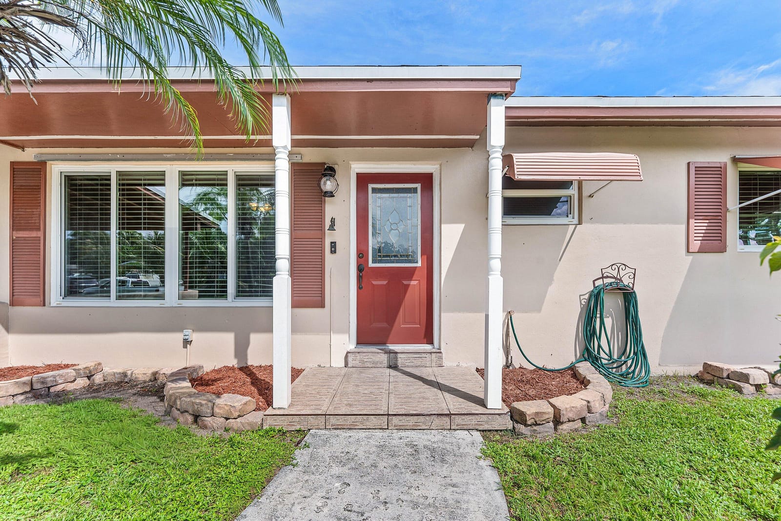 740 Caroline Avenue, West Palm Beach, FL 33413 photo 5