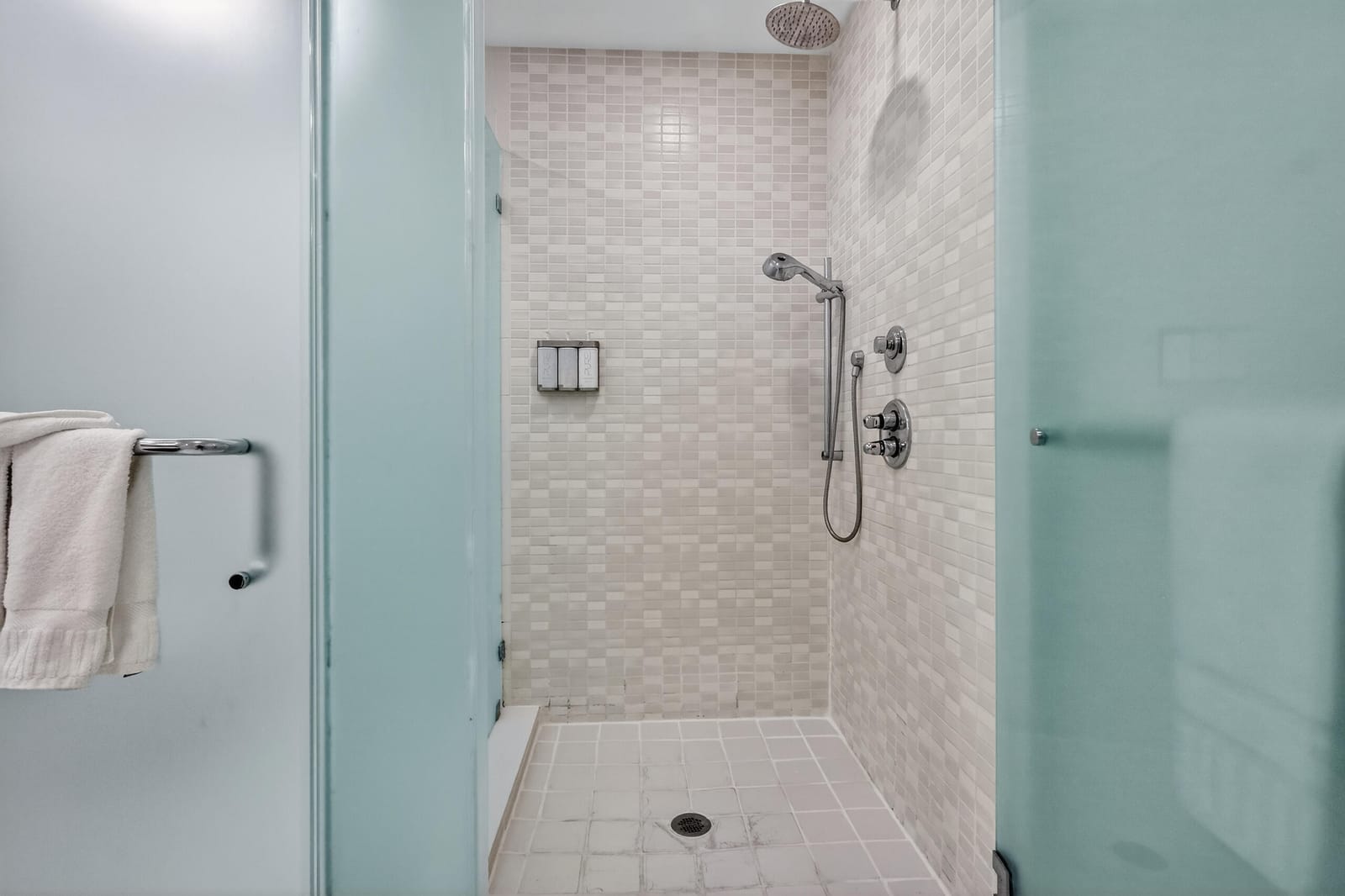 5300 NW 87TH Avenue 1215, Doral, FL 33178 photo 20