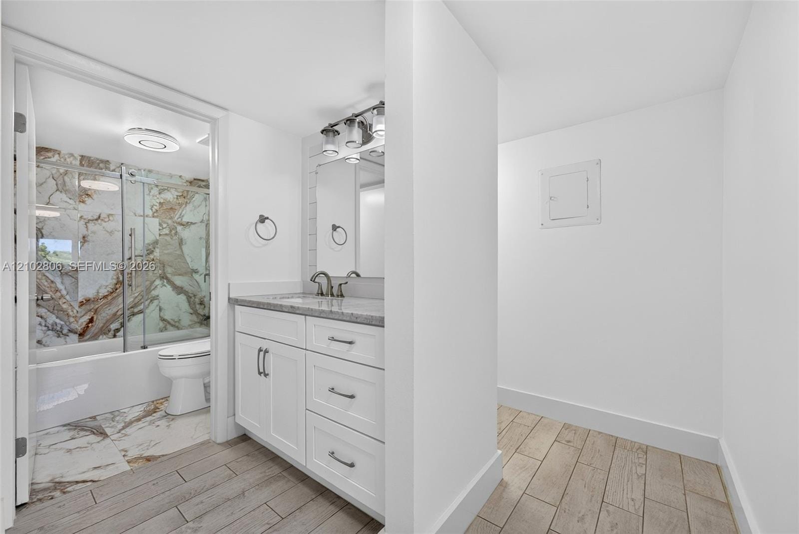 1121 SW 122nd Avenue 414-2 — photo 9