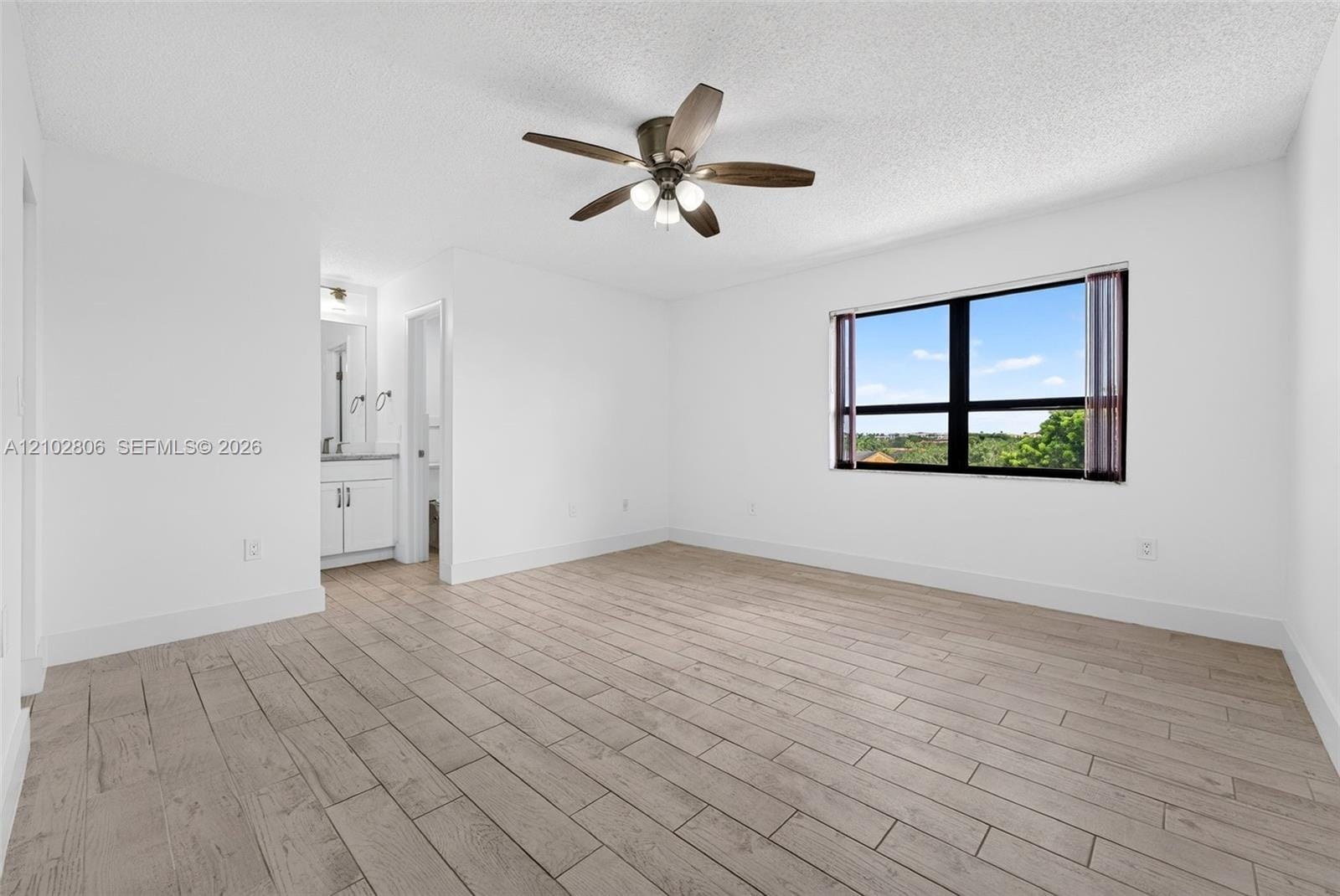1121 SW 122nd Avenue 414-2 — photo 10