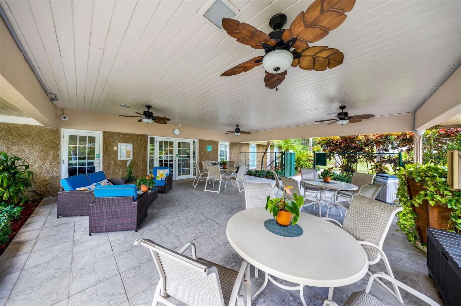 625 OAKS Drive 802, Pompano Beach, FL 33069 photo 27