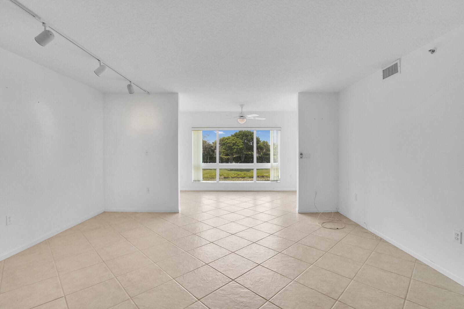 5874 CRYSTAL SHORES Drive 308 — photo 12
