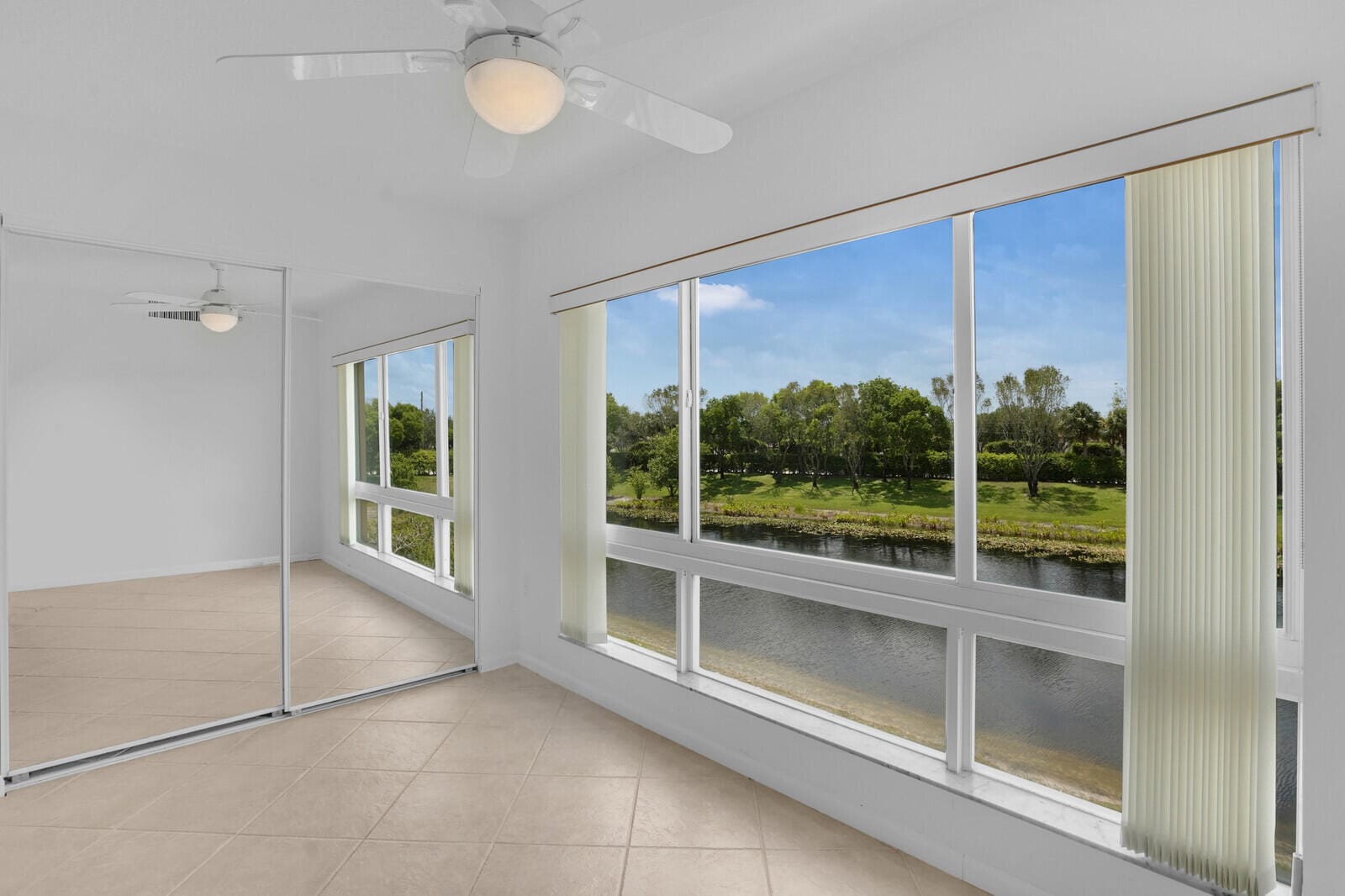5874 CRYSTAL SHORES Drive 308, Boynton Beach, FL 33437 photo 20