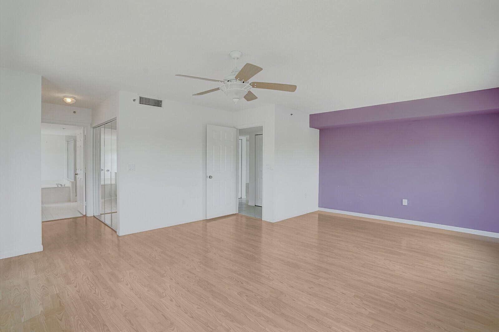 5874 CRYSTAL SHORES Drive 308, Boynton Beach, FL 33437 photo 23