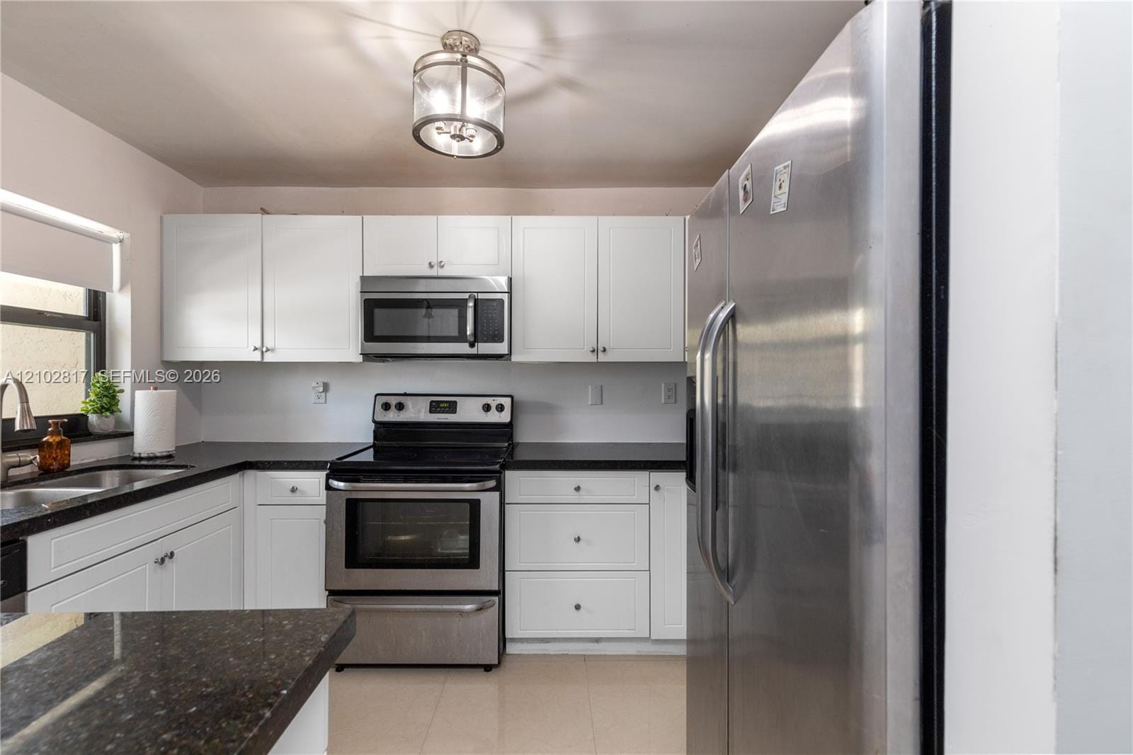 8956 Palm Tree Lane 8956 — photo 9