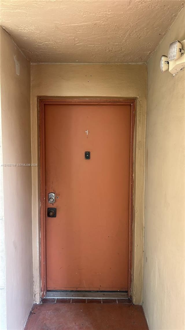 10253 NW 9th St Circle 107-6, Miami, FL 33172