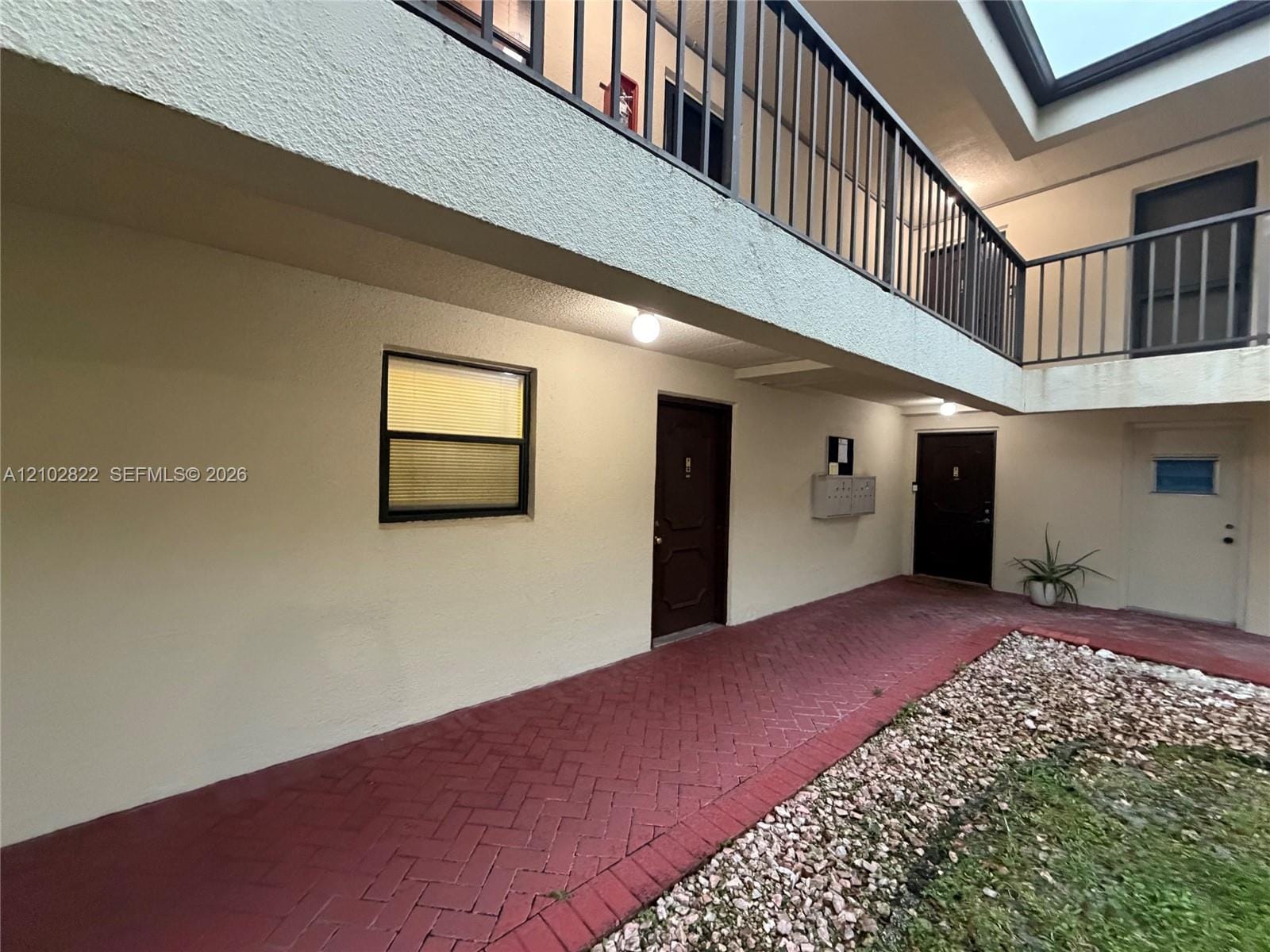 2300 S Cypress Bend Drive 102, Pompano Beach, FL 33069