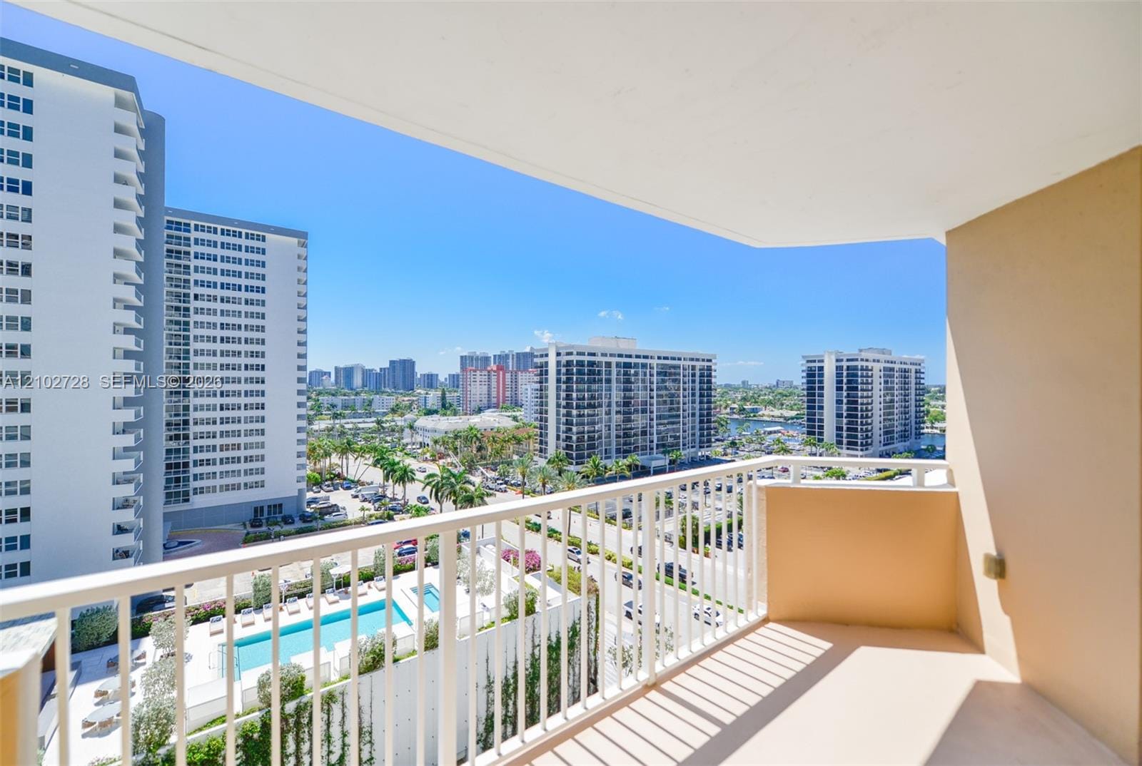 1980 S Ocean Drive 10L, Hallandale Beach, FL 33009 photo 2
