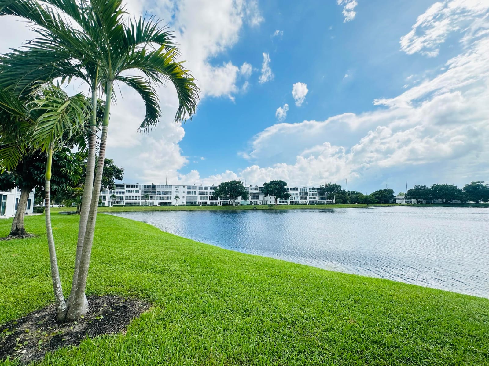 2079 Harwood F, Deerfield Beach, FL 33442 photo 1