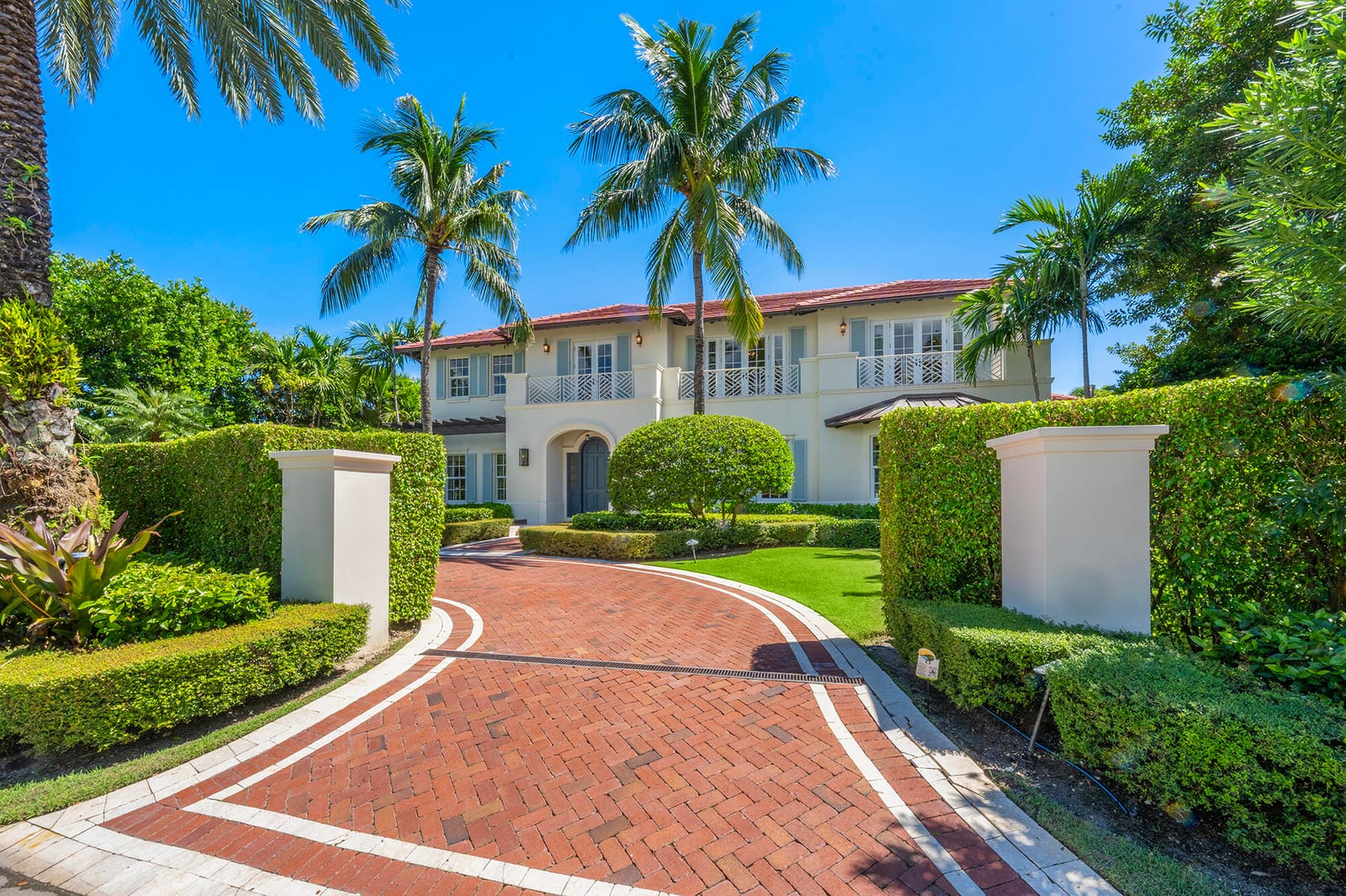 13 Via Vizcaya, Palm Beach, FL 33480 photo 2