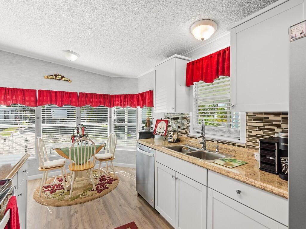 22 Mediterranean Boulevard E, Port St. Lucie, FL 34952 photo 17