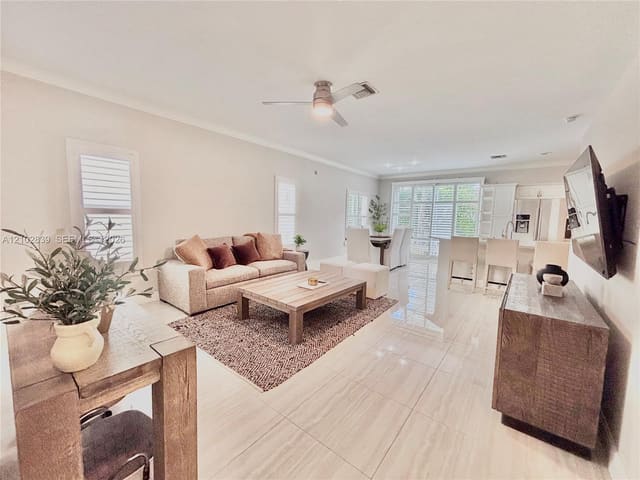 12616 Shoreline Drive 102, Wellington, FL 33414