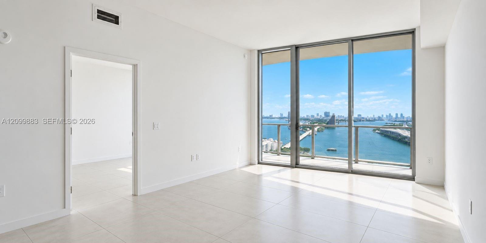 1400 Biscayne Boulevard 1804, Miami, FL 33132 photo 9