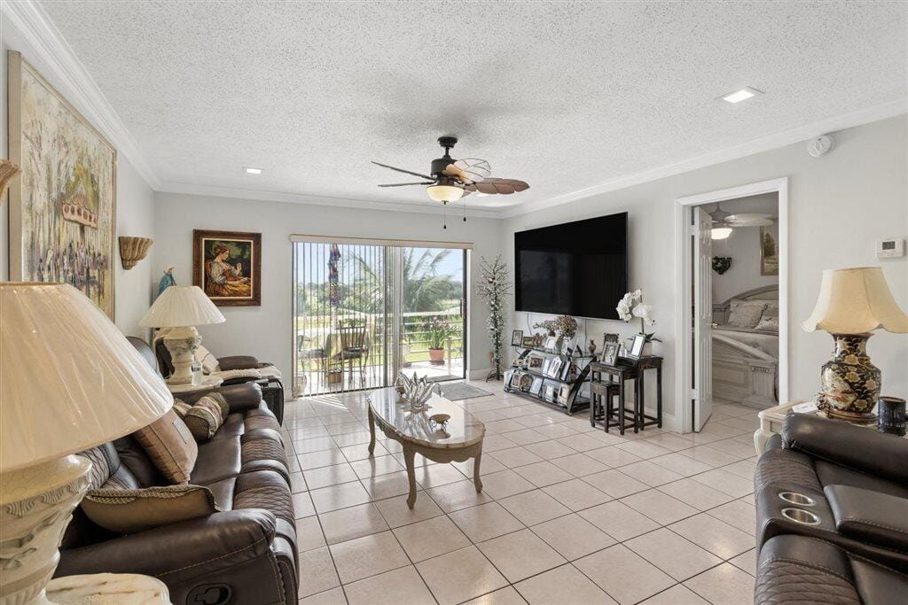 3940 NW 42ND Avenue 417, Lauderdale Lakes, FL 33319 photo 2