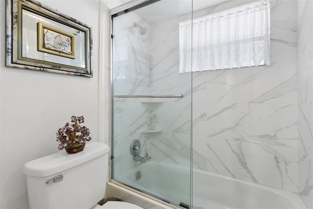 3940 NW 42ND Avenue 417, Lauderdale Lakes, FL 33319 photo 8