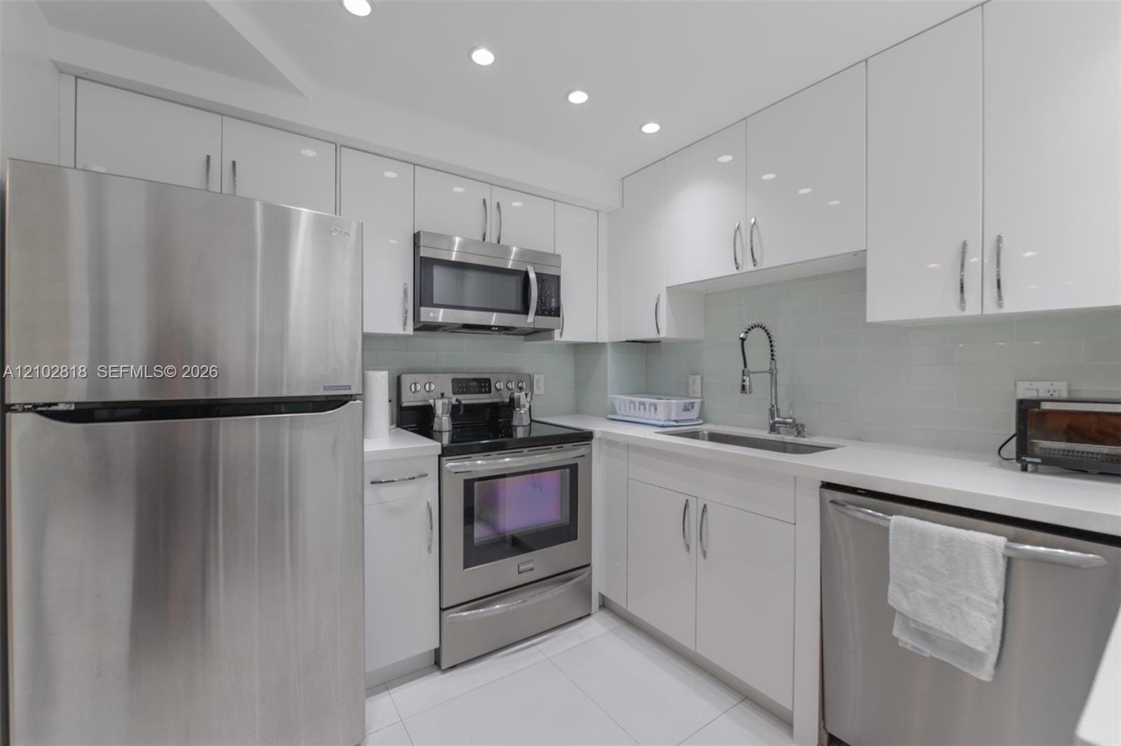 1950 S Ocean Drive 7G, Hallandale Beach, FL 33009 photo 9