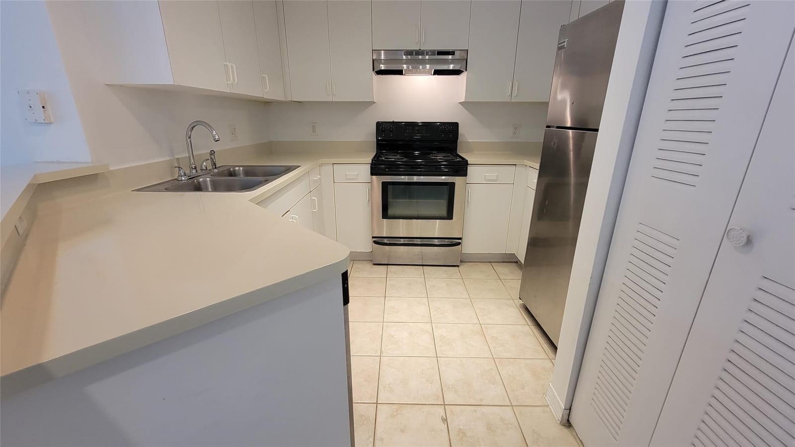 4175 N HAVERHILL Road 903 — photo 12