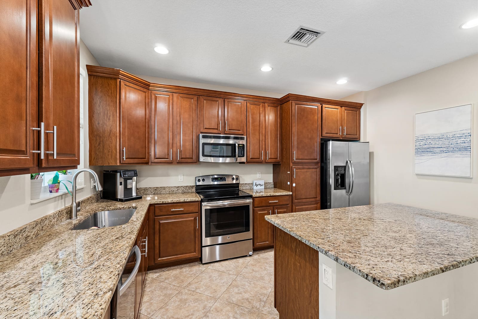 4677 Mediterranean Circle — photo 9