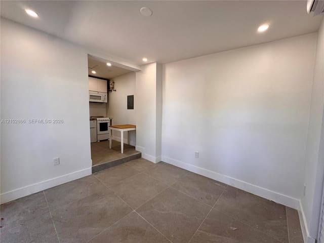 2952 SW 27th Terrace REAR, Miami, FL 33133
