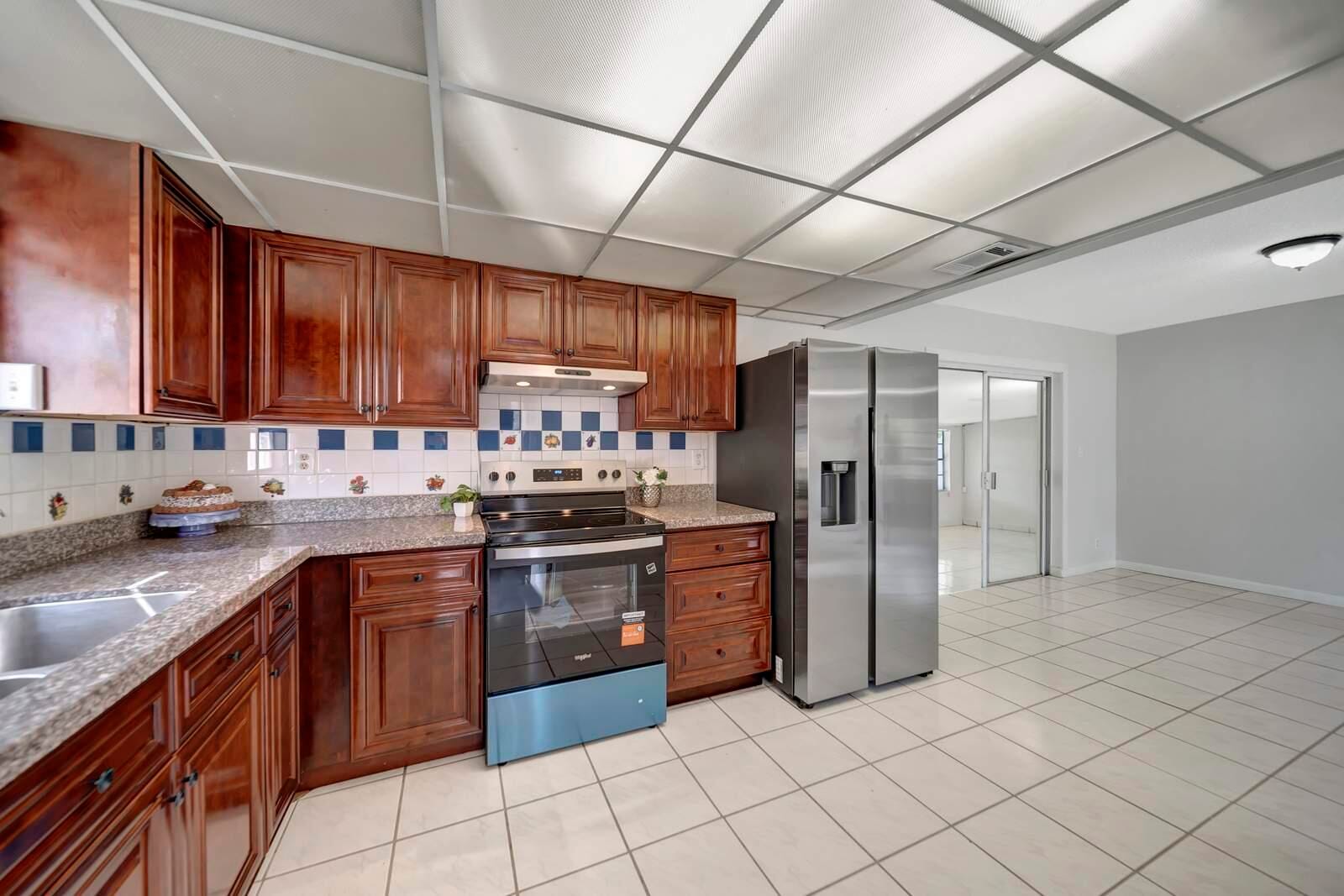 310 SW 78TH Terrace, North Lauderdale, FL 33068 photo 17