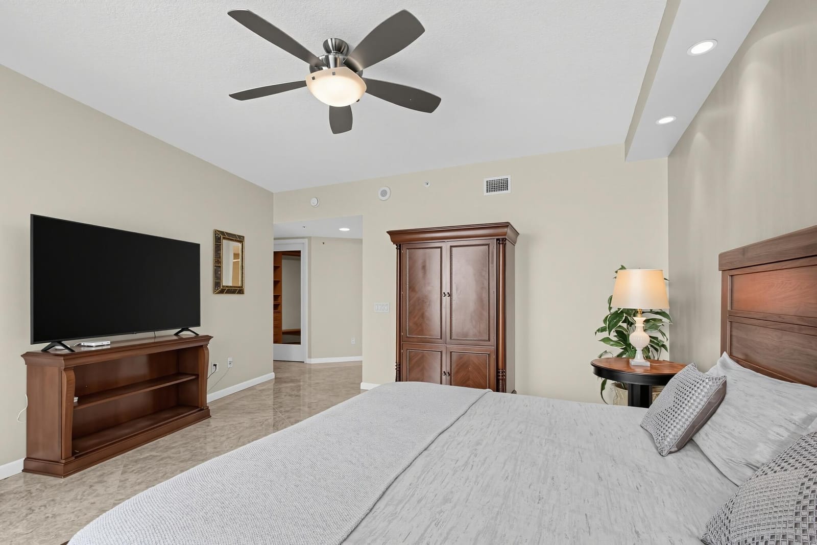 411 N New River Drive E 1903, Fort Lauderdale, FL 33301 photo 21