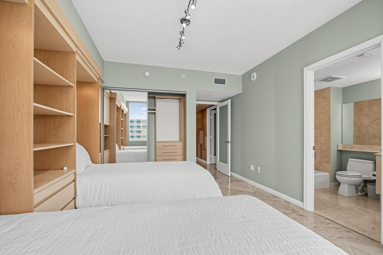 411 N New River Drive E 1903, Fort Lauderdale, FL 33301 photo 27