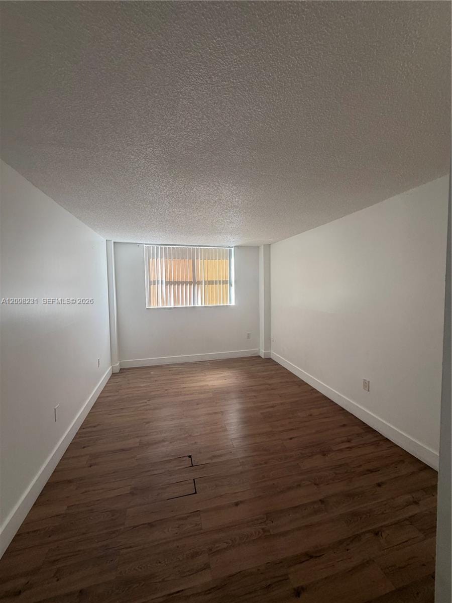 16465 NE 22nd Avenue 412, North Miami Beach, FL 33160 photo 5