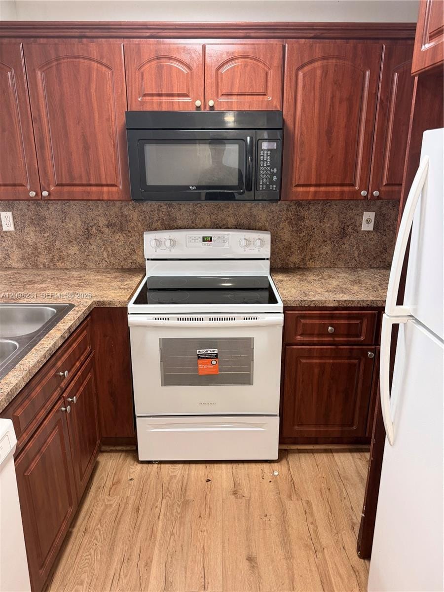 16465 NE 22nd Avenue 412, North Miami Beach, FL 33160 photo 6